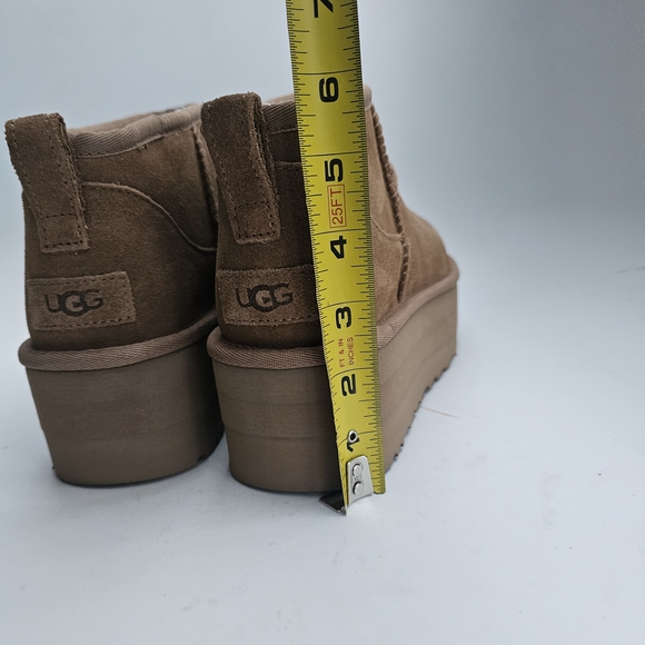UGG Classic Ultra Mini Platform Boots - Picture 8 of 10